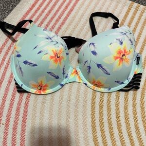 Blue floral Victoria secret bra, size 36 c